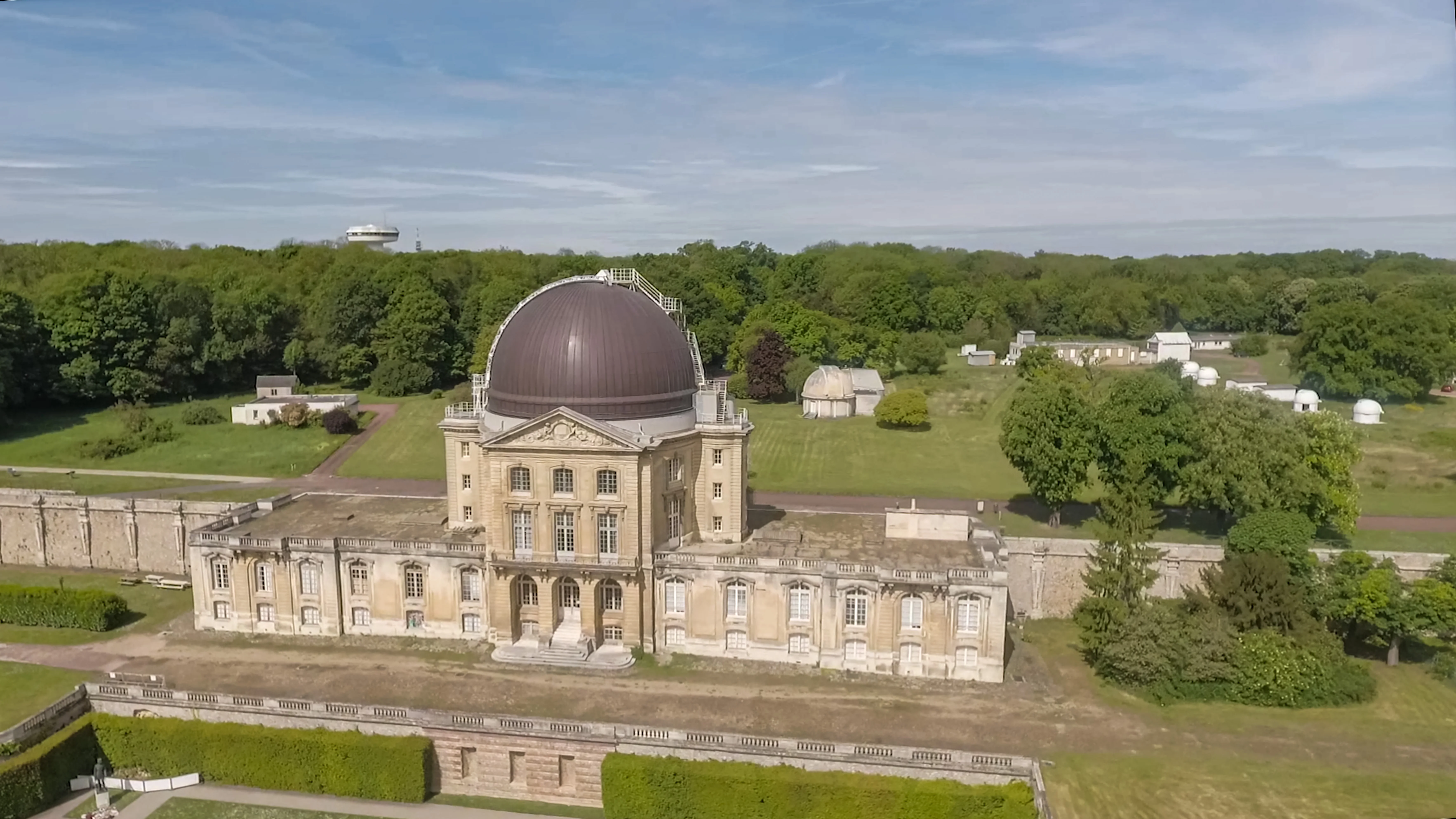 Meudon : 150 years of astronomy !