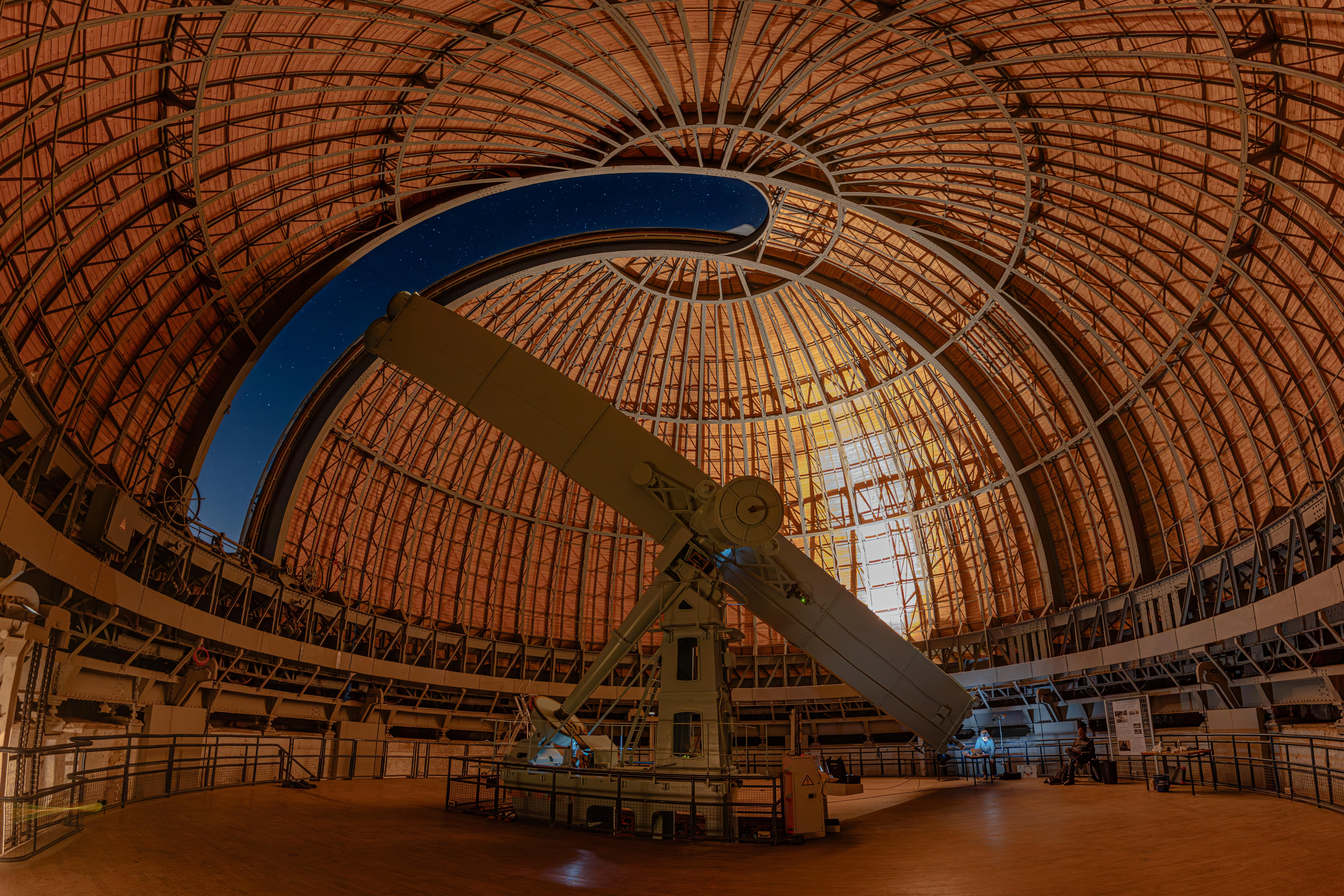 The Great Telescope of Meudon gazes upon the stars once more