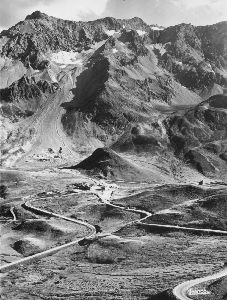 Cliquez ici pour voir l'image (Lautaret_col.jpg)