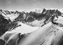 Cliquez ici pour voir l'image (ValleeBlanched.jpg)