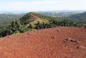 cliquez ici pour voir l'image (Puy-Vache2.JPG)