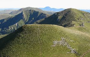 cliquez ici pour voir l'image (Puy-Cacadogne-Angle.JPG)