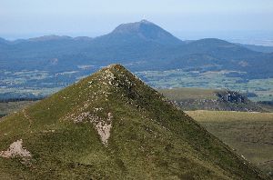 cliquez ici pour voir l'image (Puy-Dome1.JPG)