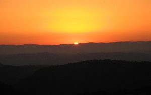 cliquez ici pour voir l'image (Rocher-Aigle.JPG)