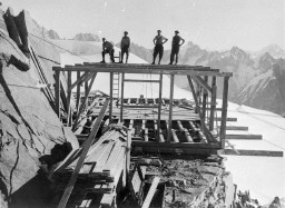 Permet de se rendre sur une image en cliquant