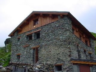 cliquez ici pour voir l'image (Refuge_Archeboc.JPG)