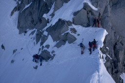 Permet de se rendre sur une image en cliquant