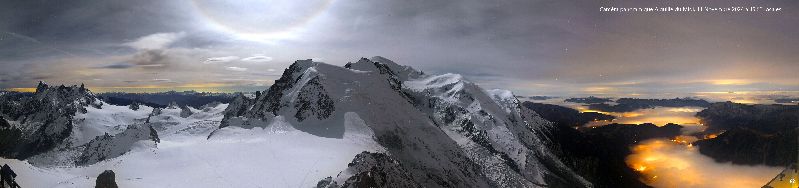cliquez ici pour voir l'image (chamonix-aiguille-du-midi_2024-11-11-19-53-00_21.jpg)