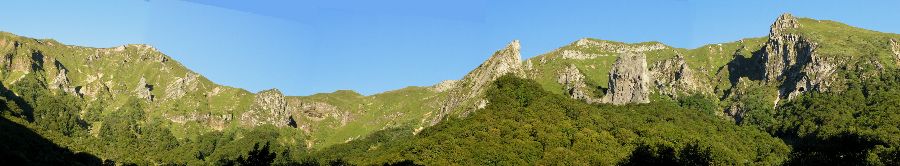 cliquez ici pour voir l'image (Chaudefour-vallee.jpg)