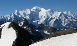 cliquez ici pour voir l'image (MontBlanc.jpg)