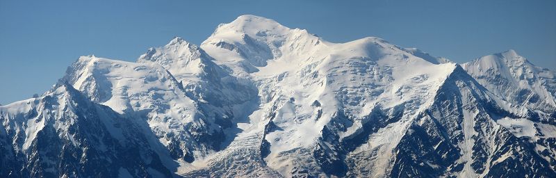 cliquez ici pour voir l'image (PanoMontBlanc1.jpg)